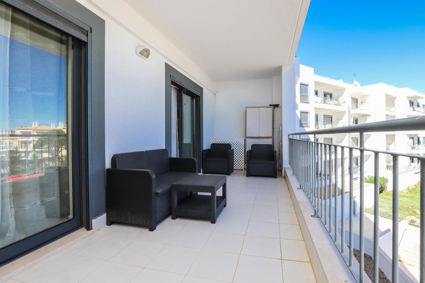 Charming Flat 10 Min Walk To Beach Apartment Албуфейра Екстериор снимка