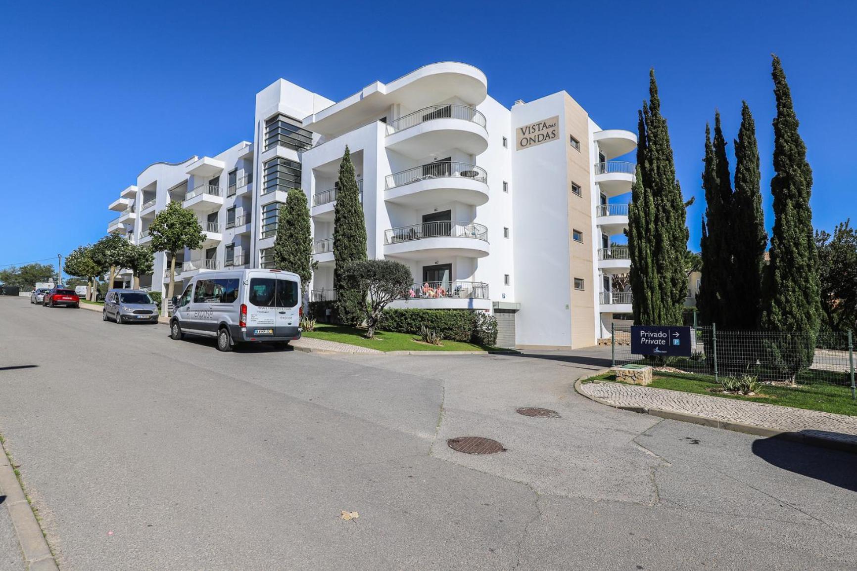 Charming Flat 10 Min Walk To Beach Apartment Албуфейра Екстериор снимка